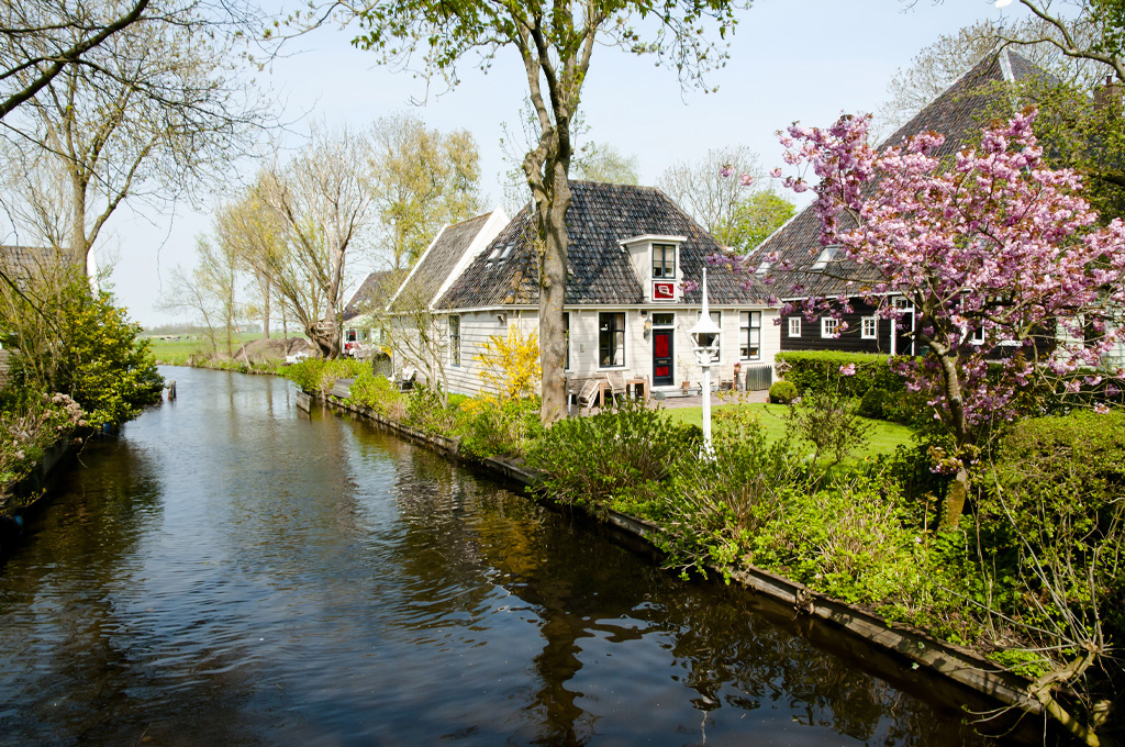 Broek in Waterland